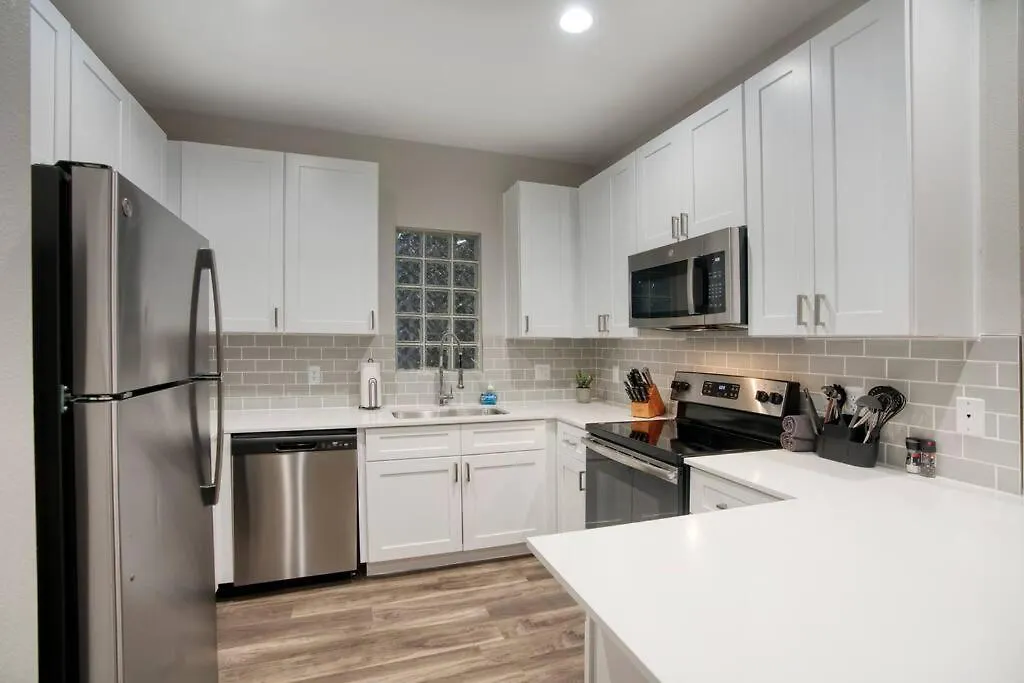 Apartment Modern 3-Br Condo In North Scottsdale